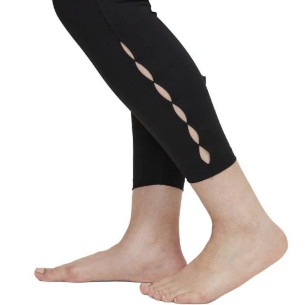 NWT Nike Plus Size 2X ‘Yoga Training Dri-Fit High-Waisted 7/8 Cutout Leggings’ - Picture 2 of 13